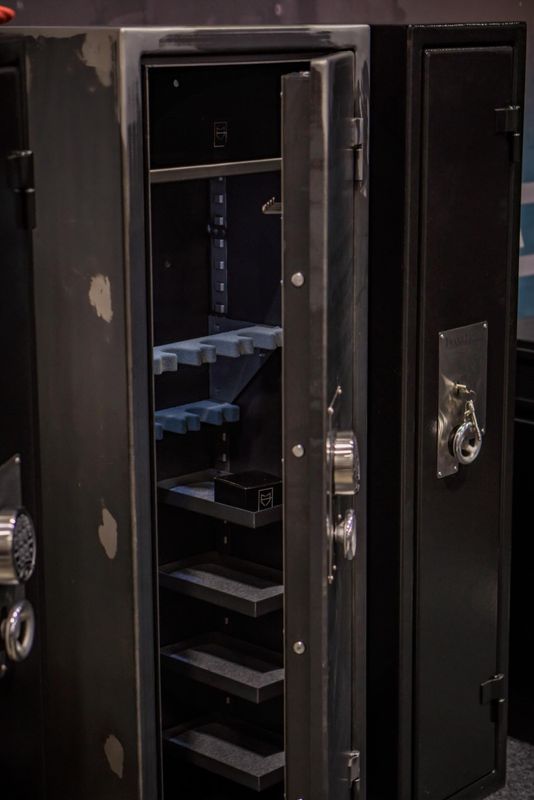 Franz Jäger Våpenskap 8/16 Mec Excl Raw 2026