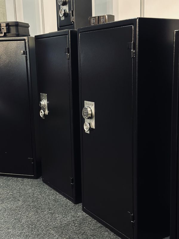 Franz Jäger Våpenskap 12/24 Dig Excl 2026